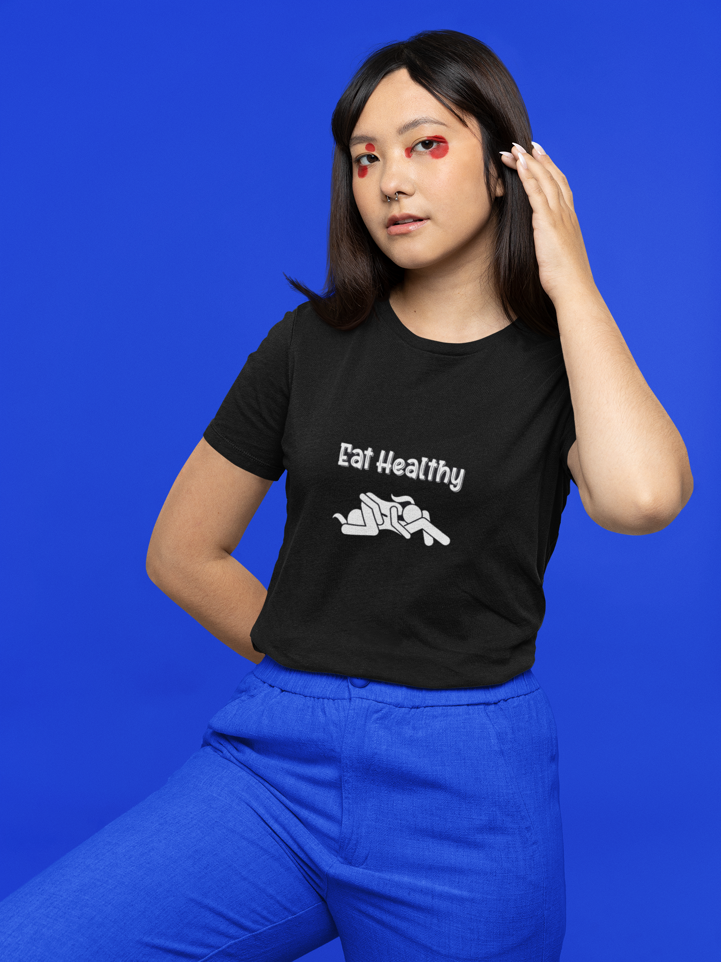 EAT HEALTHY - ⚢ Tee